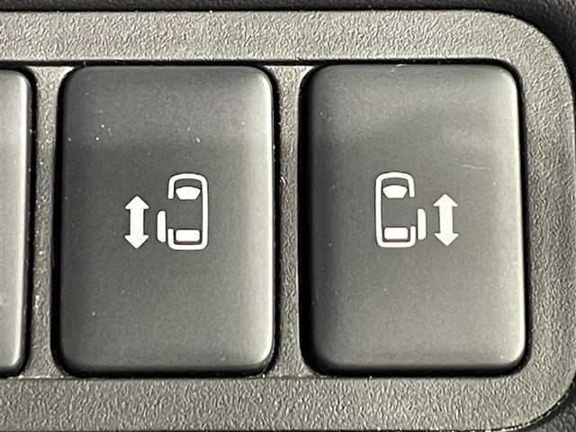 デリカD:5 G パワーパッケージ BIGX11インチナビ アラウンドビューモニター 電動サイドステップ 衝突軽減ブレーキ 両側電動スライドドア レーダークルーズコントロール シートヒーター AC100V ETC 電動バックドア LED(8枚目)