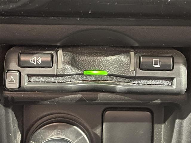 デリカD:5 G パワーパッケージ BIGX11インチナビ アラウンドビューモニター 電動サイドステップ 衝突軽減ブレーキ 両側電動スライドドア レーダークルーズコントロール シートヒーター AC100V ETC 電動バックドア LED(12枚目)