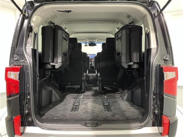 デリカD:5 G パワーパッケージ BIGX11インチナビ アラウンドビューモニター 電動サイドステップ 衝突軽減ブレーキ 両側電動スライドドア レーダークルーズコントロール シートヒーター AC100V ETC 電動バックドア LED(16枚目)