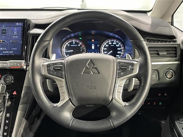 デリカD:5 G パワーパッケージ BIGX11インチナビ アラウンドビューモニター 電動サイドステップ 衝突軽減ブレーキ 両側電動スライドドア レーダークルーズコントロール シートヒーター AC100V ETC 電動バックドア LED(19枚目)