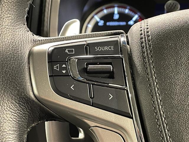 デリカD:5 G パワーパッケージ BIGX11インチナビ アラウンドビューモニター 電動サイドステップ 衝突軽減ブレーキ 両側電動スライドドア レーダークルーズコントロール シートヒーター AC100V ETC 電動バックドア LED(20枚目)