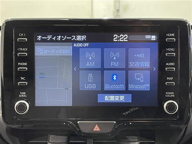 ヤリスクロス ハイブリッドＺ　純正ナビ　衝突軽減ブレーキ　アラウンドビューモニター　レーダークルーズコントロール　ビルトインＥＴＣ　シートヒーター　ＬＥＤヘッドライト　ドライブレコーダー　コーナーセンサー　レーンキープアシスト（4枚目）