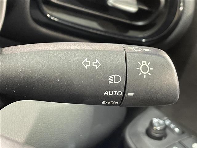 ヤリスクロス ハイブリッドＺ　純正ナビ　衝突軽減ブレーキ　アラウンドビューモニター　レーダークルーズコントロール　ビルトインＥＴＣ　シートヒーター　ＬＥＤヘッドライト　ドライブレコーダー　コーナーセンサー　レーンキープアシスト（24枚目）