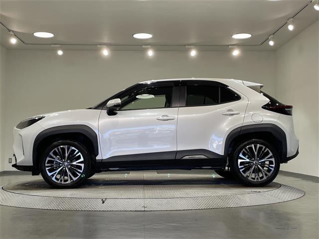 ヤリスクロス ハイブリッドＺ　純正ナビ　衝突軽減ブレーキ　アラウンドビューモニター　レーダークルーズコントロール　ビルトインＥＴＣ　シートヒーター　ＬＥＤヘッドライト　ドライブレコーダー　コーナーセンサー　レーンキープアシスト（38枚目）