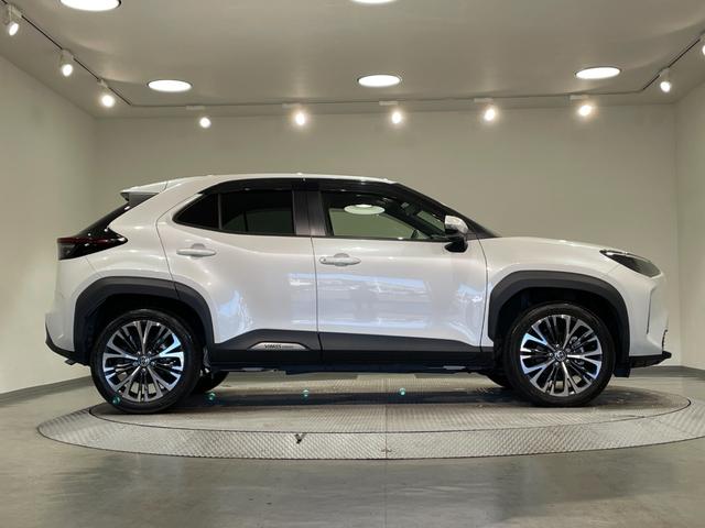 ヤリスクロス ハイブリッドＺ　純正ナビ　衝突軽減ブレーキ　アラウンドビューモニター　レーダークルーズコントロール　ビルトインＥＴＣ　シートヒーター　ＬＥＤヘッドライト　ドライブレコーダー　コーナーセンサー　レーンキープアシスト（55枚目）