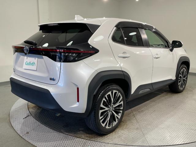 ヤリスクロス ハイブリッドＺ　純正ナビ　衝突軽減ブレーキ　アラウンドビューモニター　レーダークルーズコントロール　ビルトインＥＴＣ　シートヒーター　ＬＥＤヘッドライト　ドライブレコーダー　コーナーセンサー　レーンキープアシスト（61枚目）