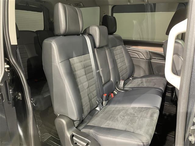 デリカD:5 ジャスパー 衝突軽減ブレーキ 両側電動スライドドア 電動サイドステップ 全方位カメラ レーダークルーズコントロール 100V電源 デジタルインナーミラー ブラインドスポットモニター ステアリングヒーター ETC(14枚目)