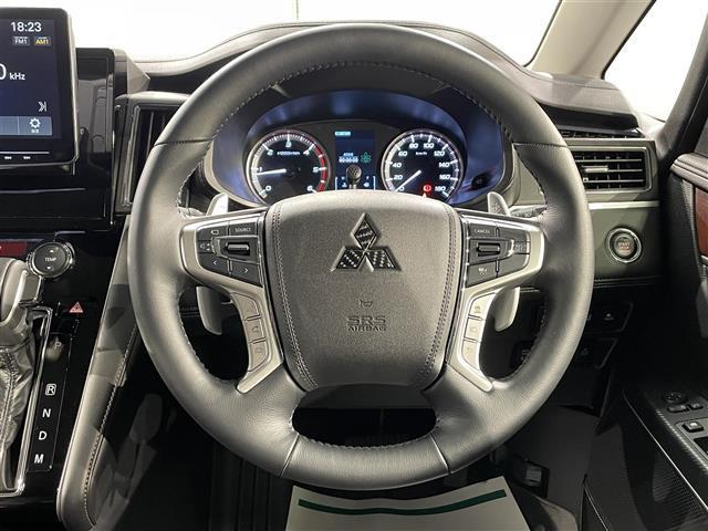 デリカD:5 ジャスパー 衝突軽減ブレーキ 両側電動スライドドア 電動サイドステップ 全方位カメラ レーダークルーズコントロール 100V電源 デジタルインナーミラー ブラインドスポットモニター ステアリングヒーター ETC(19枚目)