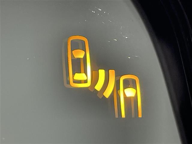 デリカD:5 ジャスパー 衝突軽減ブレーキ 両側電動スライドドア 電動サイドステップ 全方位カメラ レーダークルーズコントロール 100V電源 デジタルインナーミラー ブラインドスポットモニター ステアリングヒーター ETC(29枚目)