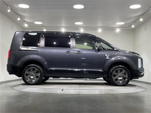 デリカD:5 ジャスパー 衝突軽減ブレーキ 両側電動スライドドア 電動サイドステップ 全方位カメラ レーダークルーズコントロール 100V電源 デジタルインナーミラー ブラインドスポットモニター ステアリングヒーター ETC(42枚目)