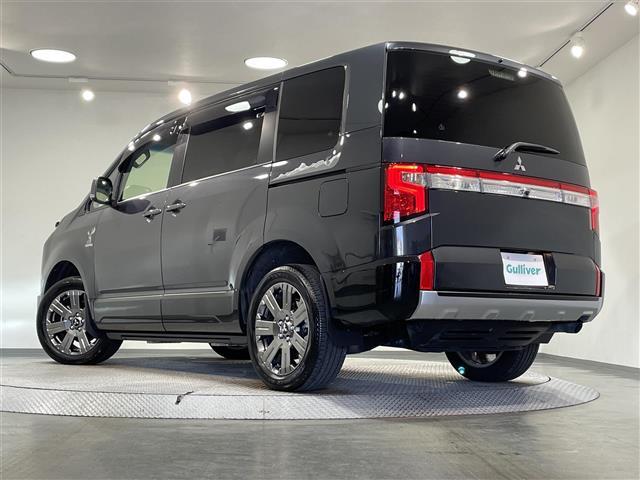 デリカD:5 ジャスパー 衝突軽減ブレーキ 両側電動スライドドア 電動サイドステップ 全方位カメラ レーダークルーズコントロール 100V電源 デジタルインナーミラー ブラインドスポットモニター ステアリングヒーター ETC(43枚目)