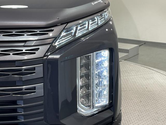 デリカD:5 ジャスパー 衝突軽減ブレーキ 両側電動スライドドア 電動サイドステップ 全方位カメラ レーダークルーズコントロール 100V電源 デジタルインナーミラー ブラインドスポットモニター ステアリングヒーター ETC(71枚目)