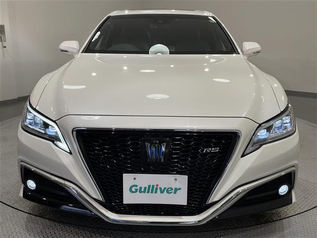 クラウンハイブリッド ＲＳアドバンス　純正８インチナビ　電動ムーンルーフ　ＡＣ１００Ｖ　ベンチレーション　トヨタセーフティセンス　バックカメラ　ステアリングヒーター　ＬＥＤヘッドライト　黒革　デジタルインナーミラー　ＥＴＣ　ＢＳＭ　ソナー（37枚目）