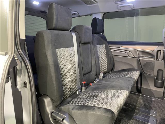 デリカD:5 P 11インチナビ オートステップ マッドガード 衝突軽減ブレーキ 両側電動スライドドア 全方位カメラ レーダークルーズコントロール 100V電源 シートヒーター LEDヘッドライト ドライブレコーダー(14枚目)