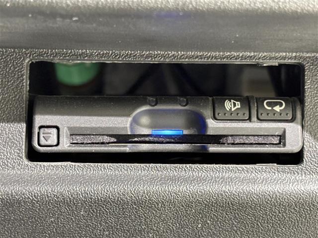 ジムニーシエラ ＪＣ　８インチナビ　衝突軽減ブレーキ　シートヒーター　ＥＴＣ　バックカメラ　ドライブレコーダー　ＬＥＤヘッドライト　クルーズコントロール　車線逸脱警報　ダウンヒルアシスト　横滑り防止　ＩＳＯＦＩＸ　フォグ（7枚目）