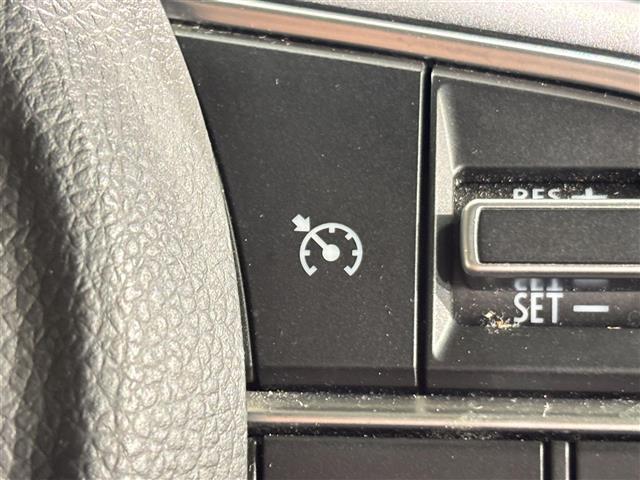 ジムニーシエラ ＪＣ　８インチナビ　衝突軽減ブレーキ　シートヒーター　ＥＴＣ　バックカメラ　ドライブレコーダー　ＬＥＤヘッドライト　クルーズコントロール　車線逸脱警報　ダウンヒルアシスト　横滑り防止　ＩＳＯＦＩＸ　フォグ（9枚目）