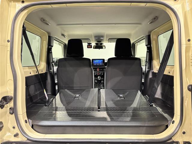 ジムニーシエラ ＪＣ　８インチナビ　衝突軽減ブレーキ　シートヒーター　ＥＴＣ　バックカメラ　ドライブレコーダー　ＬＥＤヘッドライト　クルーズコントロール　車線逸脱警報　ダウンヒルアシスト　横滑り防止　ＩＳＯＦＩＸ　フォグ（16枚目）