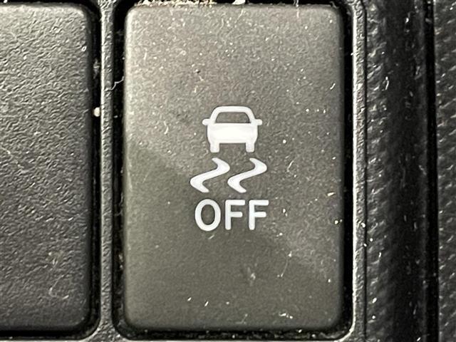 アクア Ｓスタイルブラック　純正９インチナビ　モデリスタ１５インチＡＷ　パノラミックビューモニター　トヨタセーフティセンス　衝突軽減ブレーキ　ＥＴＣ　ドライブレコーダー　クリアランスソナー　車線逸脱警報　オートマチックハイビーム（10枚目）