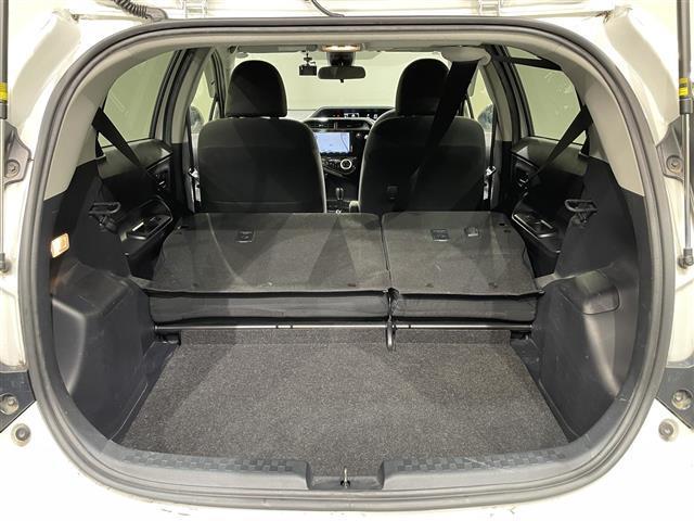 アクア Ｓスタイルブラック　純正９インチナビ　モデリスタ１５インチＡＷ　パノラミックビューモニター　トヨタセーフティセンス　衝突軽減ブレーキ　ＥＴＣ　ドライブレコーダー　クリアランスソナー　車線逸脱警報　オートマチックハイビーム（16枚目）