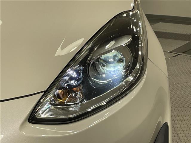 アクア Ｓスタイルブラック　純正９インチナビ　モデリスタ１５インチＡＷ　パノラミックビューモニター　トヨタセーフティセンス　衝突軽減ブレーキ　ＥＴＣ　ドライブレコーダー　クリアランスソナー　車線逸脱警報　オートマチックハイビーム（17枚目）