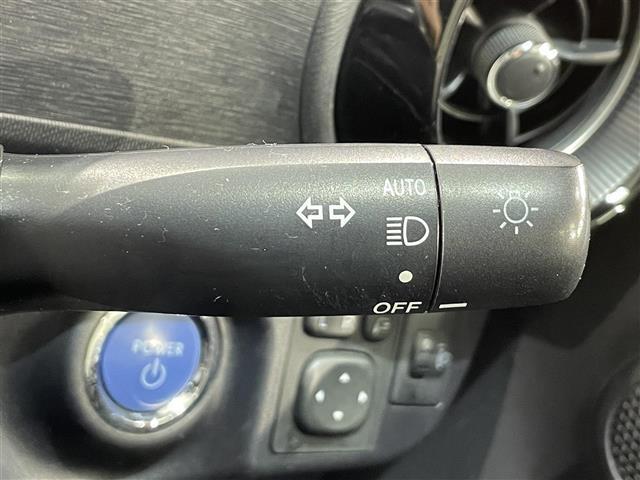 アクア Ｓスタイルブラック　純正９インチナビ　モデリスタ１５インチＡＷ　パノラミックビューモニター　トヨタセーフティセンス　衝突軽減ブレーキ　ＥＴＣ　ドライブレコーダー　クリアランスソナー　車線逸脱警報　オートマチックハイビーム（23枚目）