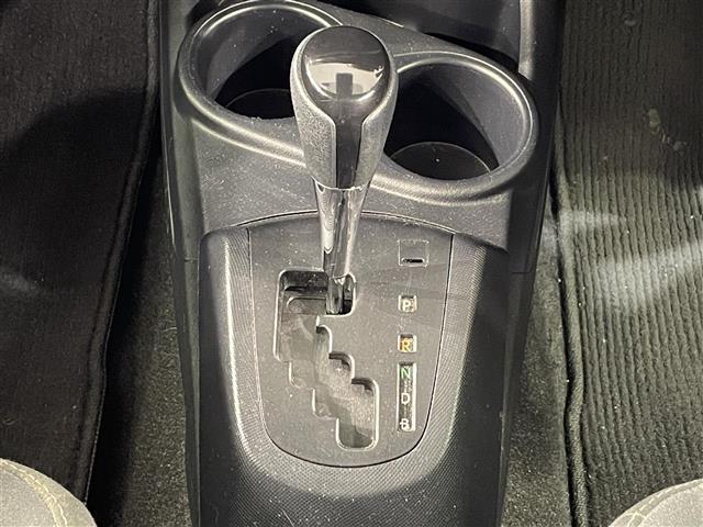 アクア Ｓスタイルブラック　純正９インチナビ　モデリスタ１５インチＡＷ　パノラミックビューモニター　トヨタセーフティセンス　衝突軽減ブレーキ　ＥＴＣ　ドライブレコーダー　クリアランスソナー　車線逸脱警報　オートマチックハイビーム（31枚目）