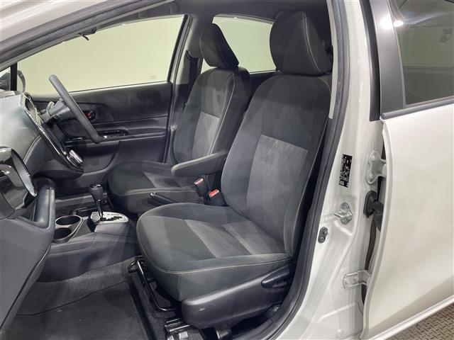 アクア Ｓスタイルブラック　純正９インチナビ　モデリスタ１５インチＡＷ　パノラミックビューモニター　トヨタセーフティセンス　衝突軽減ブレーキ　ＥＴＣ　ドライブレコーダー　クリアランスソナー　車線逸脱警報　オートマチックハイビーム（33枚目）