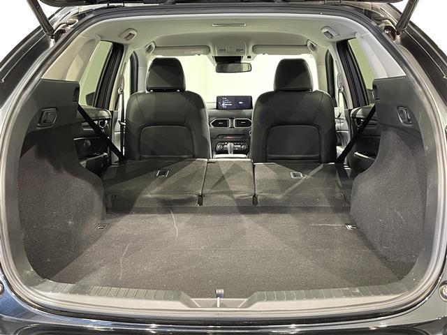 ＣＸ－５ ＸＤ　ブラックトーンエディション　純正１０．２５インチナビ　３６０°ビューカメラ　電動バックドア　ｉ－ＡＣｔｉＶＳＥＮＳＥ　シートヒーター　ＥＴＣ　ステアリングヒーター　ブラインドスポットモニター　ヘッドアップディスプレイ　ＬＥＤ（16枚目）