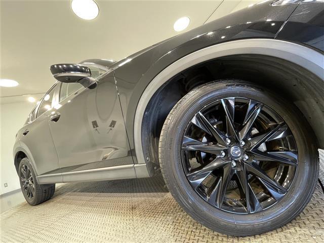 ＣＸ－５ ＸＤ　ブラックトーンエディション　純正１０．２５インチナビ　３６０°ビューカメラ　電動バックドア　ｉ－ＡＣｔｉＶＳＥＮＳＥ　シートヒーター　ＥＴＣ　ステアリングヒーター　ブラインドスポットモニター　ヘッドアップディスプレイ　ＬＥＤ（18枚目）