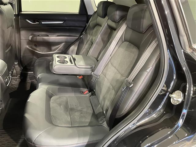 ＣＸ－５ ＸＤ　ブラックトーンエディション　純正１０．２５インチナビ　３６０°ビューカメラ　電動バックドア　ｉ－ＡＣｔｉＶＳＥＮＳＥ　シートヒーター　ＥＴＣ　ステアリングヒーター　ブラインドスポットモニター　ヘッドアップディスプレイ　ＬＥＤ（33枚目）