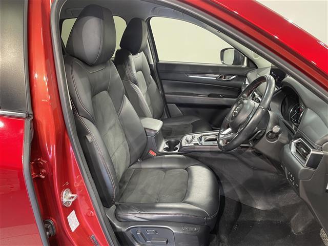 ＣＸ－５ ＸＤ　ブラックトーンエディション　純正１０．２５インチナビ　３６０°ビューモニター　ｉ－ＡＣＴＩＶＳＥＮＳＥ　シートヒーター　電動バックドア　ＢＳＭ　ステアリングヒーター　ヘッドアップディスプレイ　パワーシート　ＬＥＤヘッドライト（14枚目）