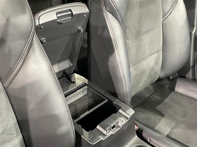 ＣＸ－５ ＸＤ　ブラックトーンエディション　純正１０．２５インチナビ　３６０°ビューモニター　ｉ－ＡＣＴＩＶＳＥＮＳＥ　シートヒーター　電動バックドア　ＢＳＭ　ステアリングヒーター　ヘッドアップディスプレイ　パワーシート　ＬＥＤヘッドライト（31枚目）