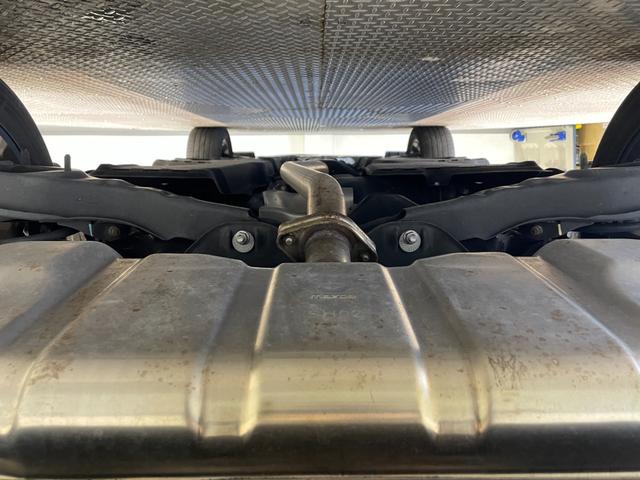 ＣＸ－５ ＸＤ　ブラックトーンエディション　純正１０．２５インチナビ　３６０°ビューモニター　ｉ－ＡＣＴＩＶＳＥＮＳＥ　シートヒーター　電動バックドア　ＢＳＭ　ステアリングヒーター　ヘッドアップディスプレイ　パワーシート　ＬＥＤヘッドライト（62枚目）