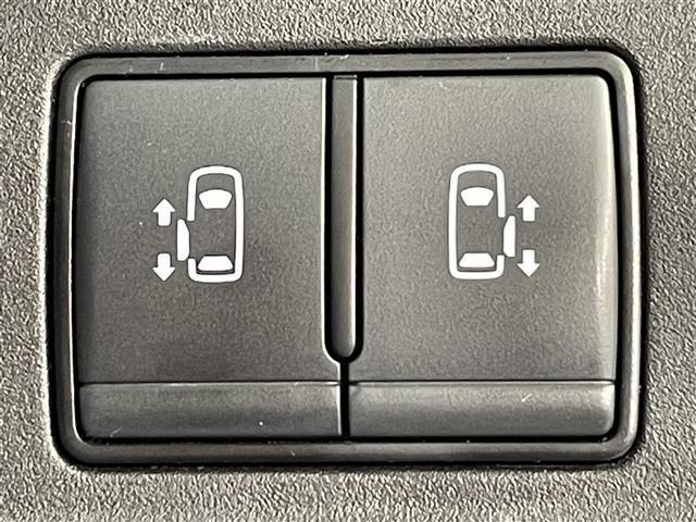 セレナ e-パワー ハイウェイスターV 純正10インチナビ 純正フリップダウンモニター アラウンドビューモニター プロパイロット 衝突軽減ブレーキ 両側電動スライドドア ETC デジタルインナーミラー ドライブレコーダー BSW LED(8枚目)