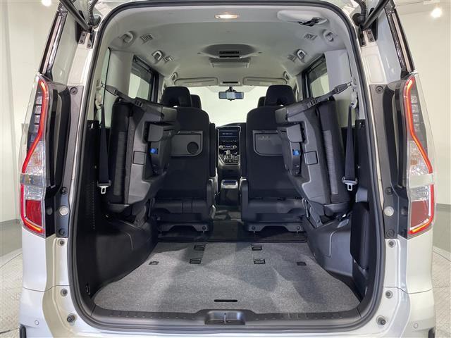 セレナ e-パワー ハイウェイスターV 純正10インチナビ 純正フリップダウンモニター アラウンドビューモニター プロパイロット 衝突軽減ブレーキ 両側電動スライドドア ETC デジタルインナーミラー ドライブレコーダー BSW LED(16枚目)