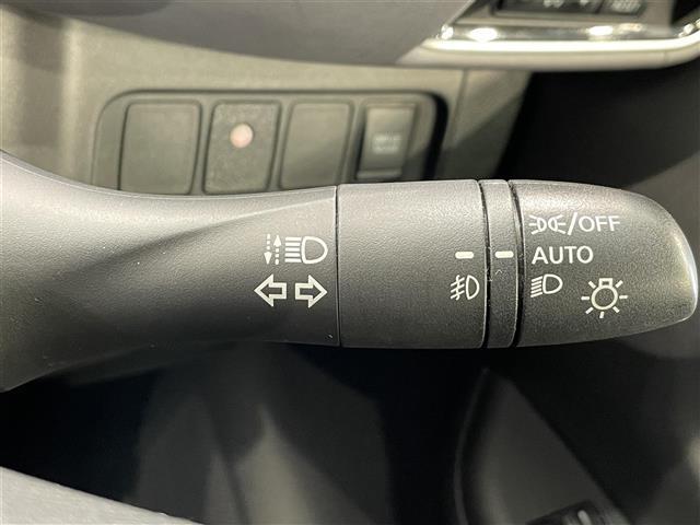 セレナ e-パワー ハイウェイスターV 純正10インチナビ 純正フリップダウンモニター アラウンドビューモニター プロパイロット 衝突軽減ブレーキ 両側電動スライドドア ETC デジタルインナーミラー ドライブレコーダー BSW LED(23枚目)