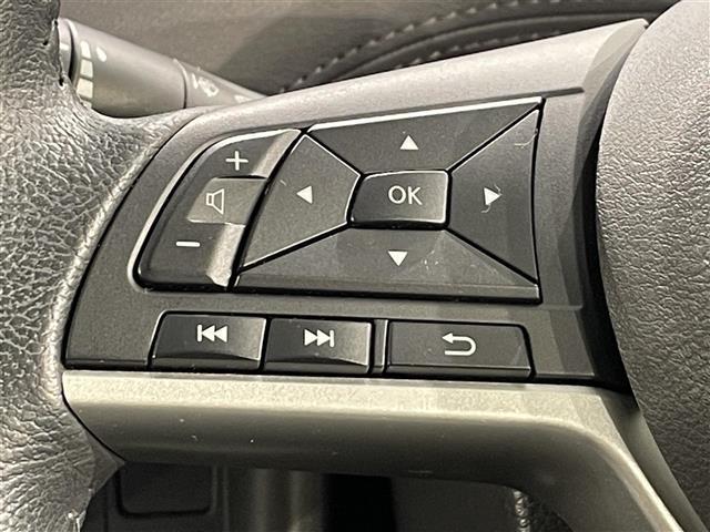 セレナ ｅ－パワー　ハイウェイスターＶ　純正ナビ　プロパイロット　衝突軽減ブレーキ　両側パワースライドドア　アラウンドビューモニター　ビルトインＥＴＣ　バックカメラ　コーナーセンサー　レーンキープアシスト　プッシュスタート　純正フロアマット（19枚目）