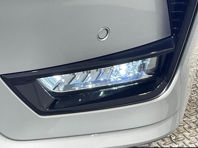 セレナ ｅ－パワー　ハイウェイスターＶ　純正ナビ　プロパイロット　衝突軽減ブレーキ　両側パワースライドドア　アラウンドビューモニター　ビルトインＥＴＣ　バックカメラ　コーナーセンサー　レーンキープアシスト　プッシュスタート　純正フロアマット（52枚目）