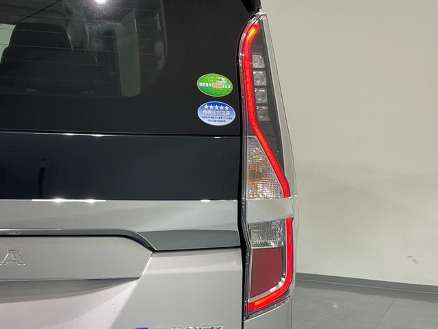 セレナ ｅ－パワー　ハイウェイスターＶ　純正ナビ　プロパイロット　衝突軽減ブレーキ　両側パワースライドドア　アラウンドビューモニター　ビルトインＥＴＣ　バックカメラ　コーナーセンサー　レーンキープアシスト　プッシュスタート　純正フロアマット（60枚目）