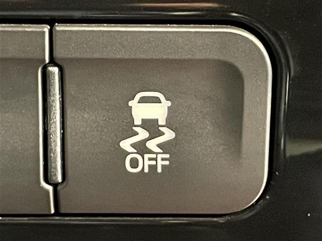 プリウス Ａツーリングセレクション　純正ナビ　衝突軽減ブレーキ　レーダークルーズコントロール　ビルトインＥＴＣ　バックカメラ　ドライブレコーダー　フルセグＴＶ　Ｂｌｕｅｔｏｏｔｈ　コーナーセンサー　レーンキープアシスト　純正フロアマット（32枚目）