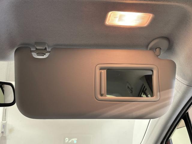 プリウス Ａツーリングセレクション　純正ナビ　衝突軽減ブレーキ　レーダークルーズコントロール　ビルトインＥＴＣ　バックカメラ　ドライブレコーダー　フルセグＴＶ　Ｂｌｕｅｔｏｏｔｈ　コーナーセンサー　レーンキープアシスト　純正フロアマット（39枚目）