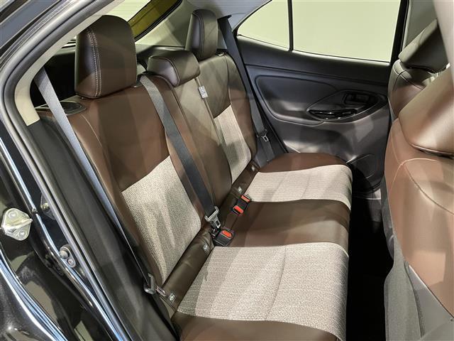 ヤリスクロス ハイブリッドＺ　純正８インチナビ　衝突軽減ブレーキ　レーダークルーズコントロール　クリアランスソナー　シートヒーター　ハーフレザー　ドライブレコーダー　ビルトインＥＴＣ　バックカメラ　Ｂｌｕｅｔｏｏｔｈ　ＬＥＤヘッド（17枚目）