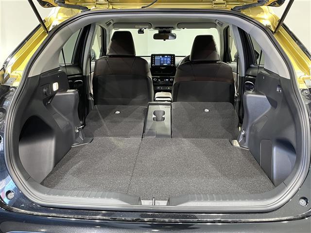 ヤリスクロス ハイブリッドＺ　純正８インチナビ　衝突軽減ブレーキ　レーダークルーズコントロール　クリアランスソナー　シートヒーター　ハーフレザー　ドライブレコーダー　ビルトインＥＴＣ　バックカメラ　Ｂｌｕｅｔｏｏｔｈ　ＬＥＤヘッド（18枚目）