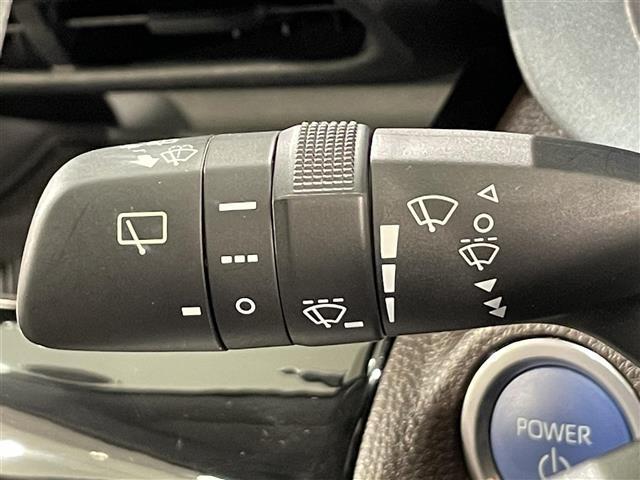 ヤリスクロス ハイブリッドＺ　純正８インチナビ　衝突軽減ブレーキ　レーダークルーズコントロール　クリアランスソナー　シートヒーター　ハーフレザー　ドライブレコーダー　ビルトインＥＴＣ　バックカメラ　Ｂｌｕｅｔｏｏｔｈ　ＬＥＤヘッド（25枚目）