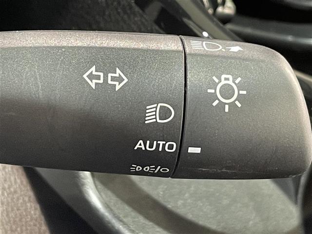 ヤリスクロス ハイブリッドＺ　純正８インチナビ　衝突軽減ブレーキ　レーダークルーズコントロール　クリアランスソナー　シートヒーター　ハーフレザー　ドライブレコーダー　ビルトインＥＴＣ　バックカメラ　Ｂｌｕｅｔｏｏｔｈ　ＬＥＤヘッド（26枚目）