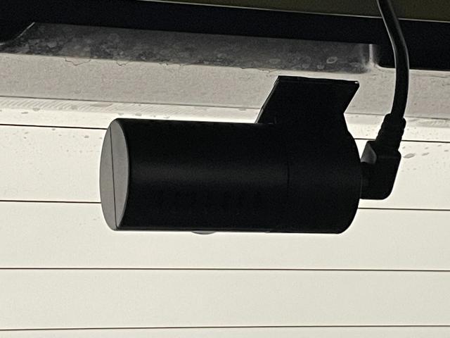 ヤリスクロス ハイブリッドＺ　純正８インチナビ　衝突軽減ブレーキ　レーダークルーズコントロール　クリアランスソナー　シートヒーター　ハーフレザー　ドライブレコーダー　ビルトインＥＴＣ　バックカメラ　Ｂｌｕｅｔｏｏｔｈ　ＬＥＤヘッド（42枚目）