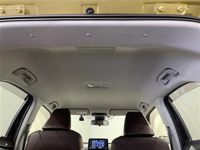 ヤリスクロス ハイブリッドＺ　純正８インチナビ　衝突軽減ブレーキ　レーダークルーズコントロール　クリアランスソナー　シートヒーター　ハーフレザー　ドライブレコーダー　ビルトインＥＴＣ　バックカメラ　Ｂｌｕｅｔｏｏｔｈ　ＬＥＤヘッド（48枚目）