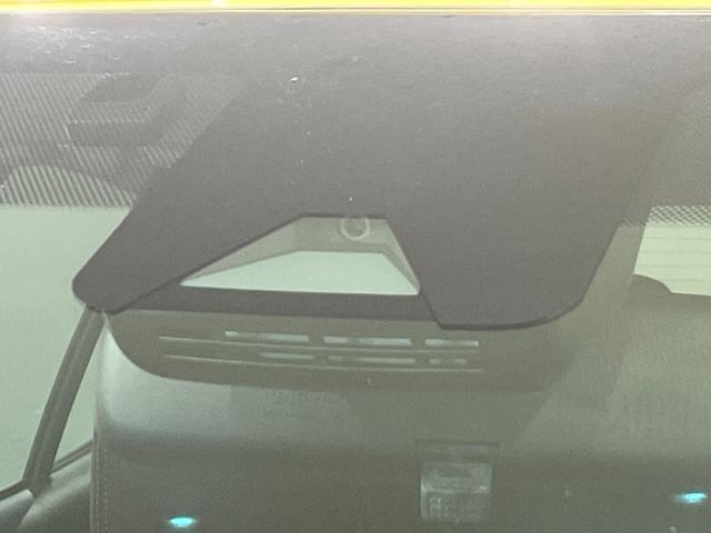 ヤリスクロス ハイブリッドＺ　純正８インチナビ　衝突軽減ブレーキ　レーダークルーズコントロール　クリアランスソナー　シートヒーター　ハーフレザー　ドライブレコーダー　ビルトインＥＴＣ　バックカメラ　Ｂｌｕｅｔｏｏｔｈ　ＬＥＤヘッド（49枚目）