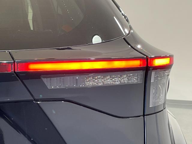 ヤリスクロス ハイブリッドＺ　純正８インチナビ　衝突軽減ブレーキ　レーダークルーズコントロール　クリアランスソナー　シートヒーター　ハーフレザー　ドライブレコーダー　ビルトインＥＴＣ　バックカメラ　Ｂｌｕｅｔｏｏｔｈ　ＬＥＤヘッド（54枚目）