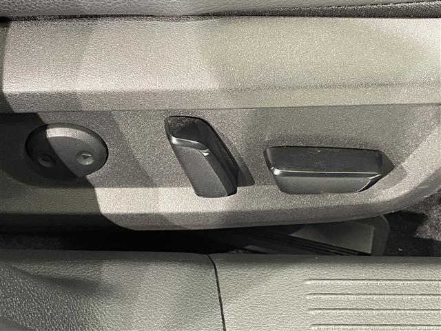 エクストレイル オーテック　ｅ－４ＯＲＣＥ　アドバンスドパッケージ　純正１２．３インチナビ　プロパイロット　衝突軽減ブレーキ　アラウンドビューモニター　１００Ｖ電源　ビルトインＥＴＣ２．０　シートヒーター　ＬＥＤヘッドライト　ドライブレコーダー　デジタルインナーミラー（36枚目）